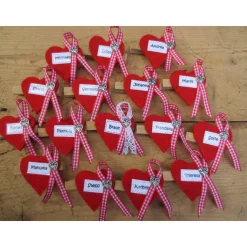 Anstecker-Namensschild-Gästebrosche-Platzkarte-Gastgeschenk-Hochzeit, Herz, Filz, Wunschbeschriftung