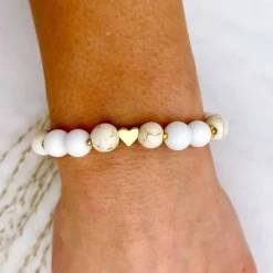 Armband als Geschenk für Trauzeugin | Handgemachtes Perlenarmband mit Wunschname | Geschenk Brautmama