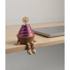 Artikulierter Cupcake-Freund aus PLA – bewegliche Beine, Blumendetail