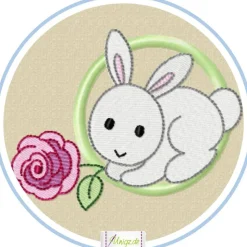 Babybadetuch mit Namen und Wunschmotiv, Geschenkidee - Taufe - Geburt