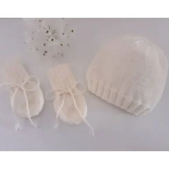 Babymütze und Handschuhe als Set oder einzeln bestellbar - naturweiss, handgestrickt