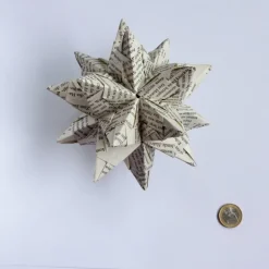 Bascetta Stern Weihnachten Upcycling aus alten Büchern 14 cm