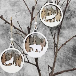 Baumschmuck aus Holz – Personalisierte Kugel mit Name, Weihnachtsdeko für Tannenbaum und als Gesche