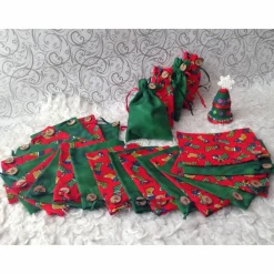 Befüllbarer Adventskalender rot grün Katzenmotiv