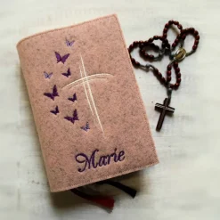 Bestickte Gotteslobhülle aus Filz *Kreuz mit Schmetterlinge *individuell angefertigt