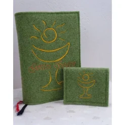 Bestickte Gotteslobhülle aus Filz *Kelch *individuell angefertigt