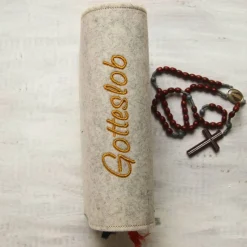 Bestickte Gotteslobhülle aus hellgrauem Filz mit goldenem Kreuz mit Blumenmuster *sofort versandfertig