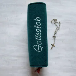 Bestickte Gotteslobhülle aus Filz *Fische *individuell angefertigt