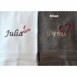 Bestickte personalisierte Gästehandtücher Mr. & Mrs. Love Monogramm Frotteetuch 2er Set Geschenk für Verliebte Deko Bad