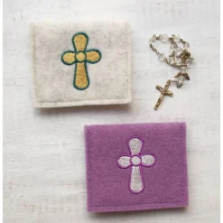 Bestickte Rosenkranztasche aus Filz *Motiv Kreuz mit Umrandung *individuell angefertigt
