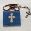 Bestickte Rosenkranztasche aus blauem Filz mit Kreuz in weiß mit goldener Umrandung *sofort versandfertig