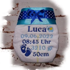 Bestickte Windel mit Name