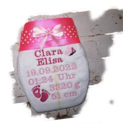 Bestickte Windel mit Name