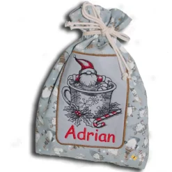 Bestickter Weihnachtsbeutel witziges Nikolausmotiv personalisierter weihnachtlicher Geschenksack Wunschname