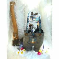 Biertragetasche Lederhose als Geschenk, Vatertagsgeschenk für den Mann oder zum Jubiläum ausreichend für zwei Bierflaschen. Personalisierbar