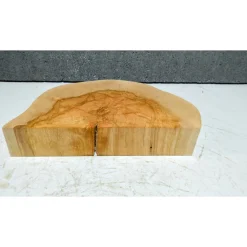 Biete hier eine halbe Baumscheibe, Holzscheibe, gestockte Birke an