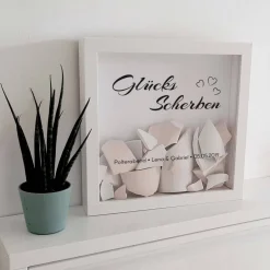 Bilderrahmen Weiß personalisierbar – Polterabend Scherben Aufkleber & Schriftzug – Geschenkidee