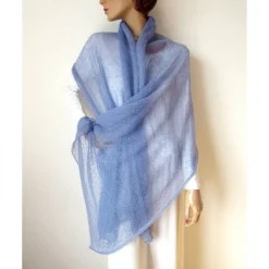 Blaues Tuch mit silberfarbigen Lurex, gestrickte Stola aus Mohair, festlicher Damen Schal helle Farbe