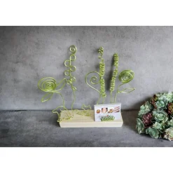 Blumenwiese bei Nacht