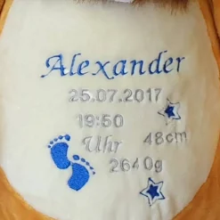 Bär - Kuscheltier individuell bestickt zur Geburt, Taufe, Geburtstag oder weiteren Anlässe