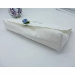 Brautclutch aus Batist, bestickt Brauttasche - ein hessmade-Unikat