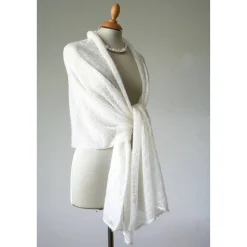 Brautschal aus Mohair in ivory, gestrickte Hochzeitsstola, weiches Umschlagtuch, Stola zum Brautkleid