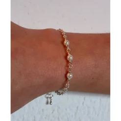 Brautschmuck-Set aus schneeweißen Glaswachsperlen – Rückenkette, Armband & Ohrringe individualisierbar