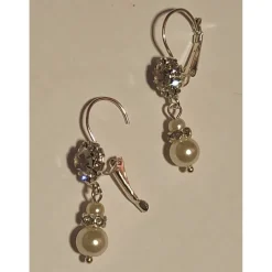 Brautschmuck-Set schneeweiß: Rückenkette, Armband & Ohrringe aus Glaswachsperlen mit Strass – individualisierbar