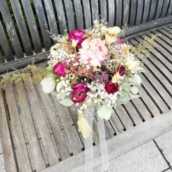 Brautstrauß aus getrockneten Blumen (teils in Bio-Qualität) in Boho-Style