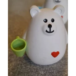 Bärchen aus Raysin mit Kaffeebecher - niedliche Dekoration oder kleines Geschenk