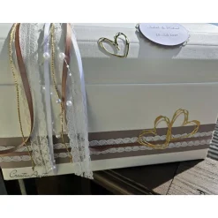Briefbox Truhe BRAUN-GOLD mit modernen Herzen und Perlen - Hochzeit Kartenbox