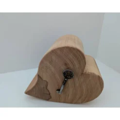 Buche Massivholzherz mit Metallschlüssel