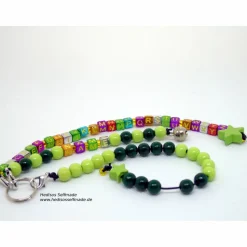 Buchstabenkette #Rechenkette zum #Schulanfang #dunkelgrün #hellgrün personalisiert