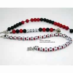 Buchstabenkette zum #Schulanfang rot-schwarz