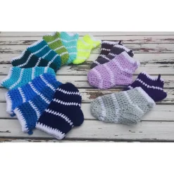 bunt gestreifte Adventskalender Söckchen * gehäkelt * 24 Socken * Weihnachtskalender