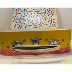 Bunter Koffer zum Schulanfang