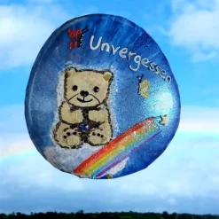 Bunter Trost - Teddybär mit Schmetterling