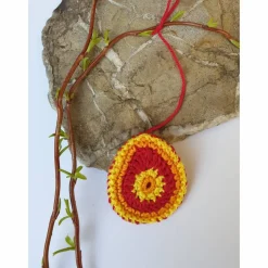 Buntes gehäkeltes Wende-Osterei