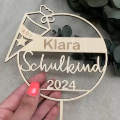 Cake Topper/Tortenstecker Einschulung/Schulanfang aus Holz mit Namen und Jahreszahl