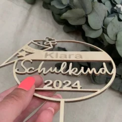Cake Topper/Tortenstecker Einschulung/Schulanfang aus Holz mit Namen und Jahreszahl