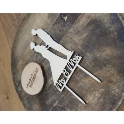 Caketopper Hochzeit, schwangere Braut, Cake Topper, Hochzeitstorte, Torte, Mr & Mrs, Name, Tortenstecker, Wunschname