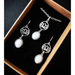 Charivari aus Edelstahl, Dirnd- Schmuck,Trachten, Jade weiss