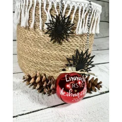 Christbaumkugel | Babys erstes Weihnachten | First Christmas | Weihnachtskugel 8 cm personalisiert | Geschenk