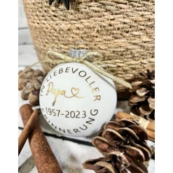 Christbaumkugel | Mama Papa Oma Opa | Andenken Erinnerung Verstorbene | Weihnachtskugel 8 cm personalisiert