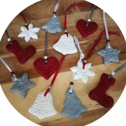 Christbaumschmuck 12 Anhänger Weihnachten | rot weiß grau | 5 -5,5 cm