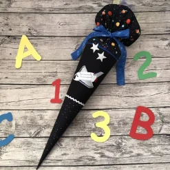 coole Schultüte Galaxie mit Raumschiff, Planeten und Sternen