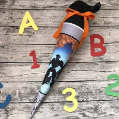 Coole Schultüte Roboter Schwarz-grau-orange