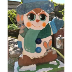 Cooler Schneemann aus Holz für den Aussenbereich