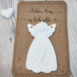 2D Engel mit Herz aus Raysin