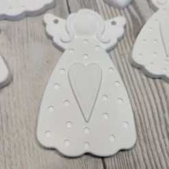 2D Engel mit Herz aus Raysin